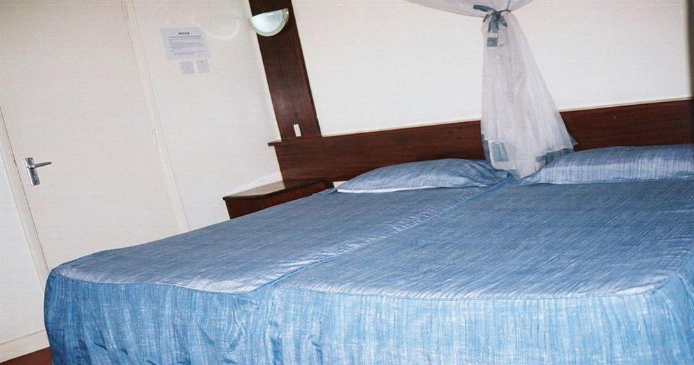 Blue Hut Hotel ナイロビ エクステリア 写真