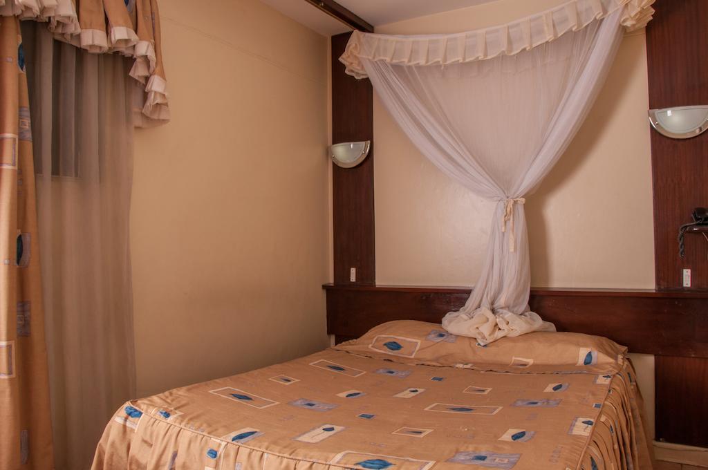 Blue Hut Hotel ナイロビ 部屋 写真